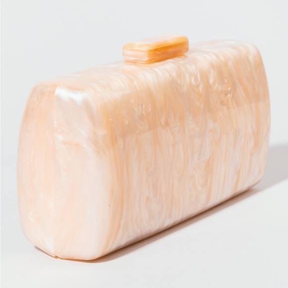 Elsa Acrylic Swirl Rounded Box Clutch Bag - Picture 3 of 8